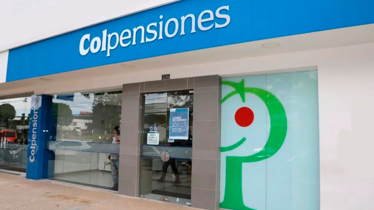 Gobierno exige a fondos privados girar recursos de 25 mil pensionados que se trasladaron al régimen público