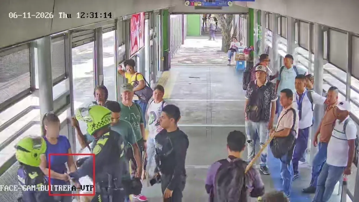 Estado de la guarda de seguridad agredida por una mujer en estación del MIO: 'La arrojó de plataforma, a un metro de altura, hacia el carril de buses'